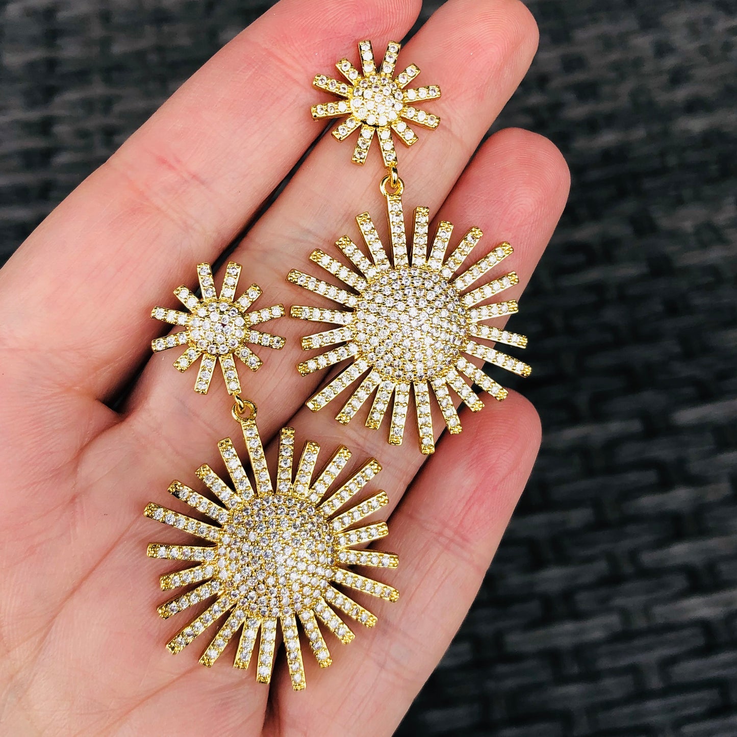 Arete de doble ESTRELLA con ZIRCONIAS