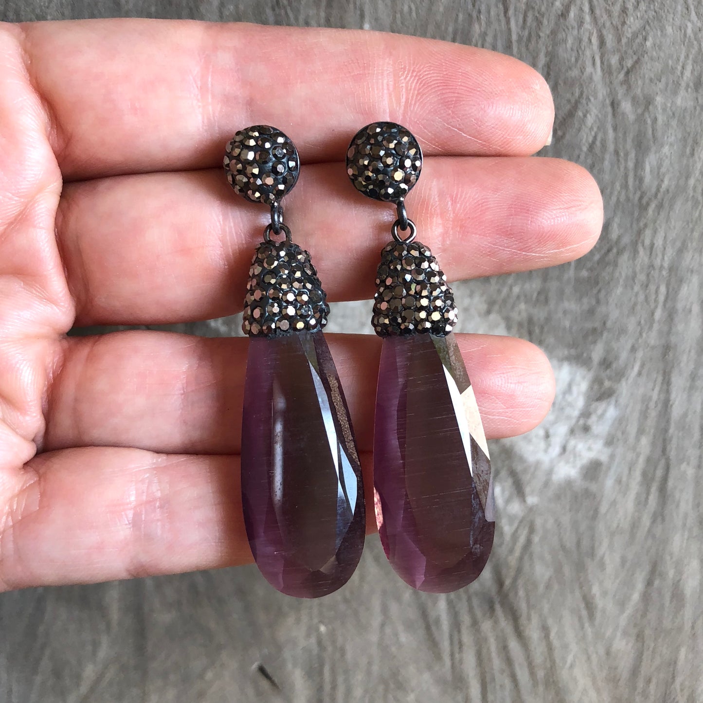 Arete LARGO de piedra Natural con cristales