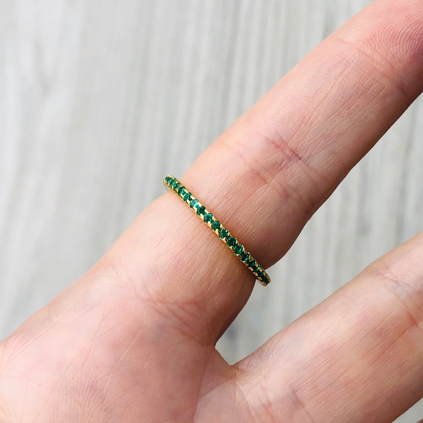 Anillo con BAÑO DE ORO con ZIRCONIAS de colores
