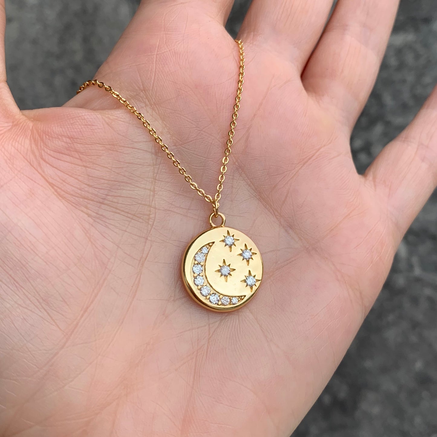 Cadenita CHOKER con PLACA con LUNA y ESTRELLAS