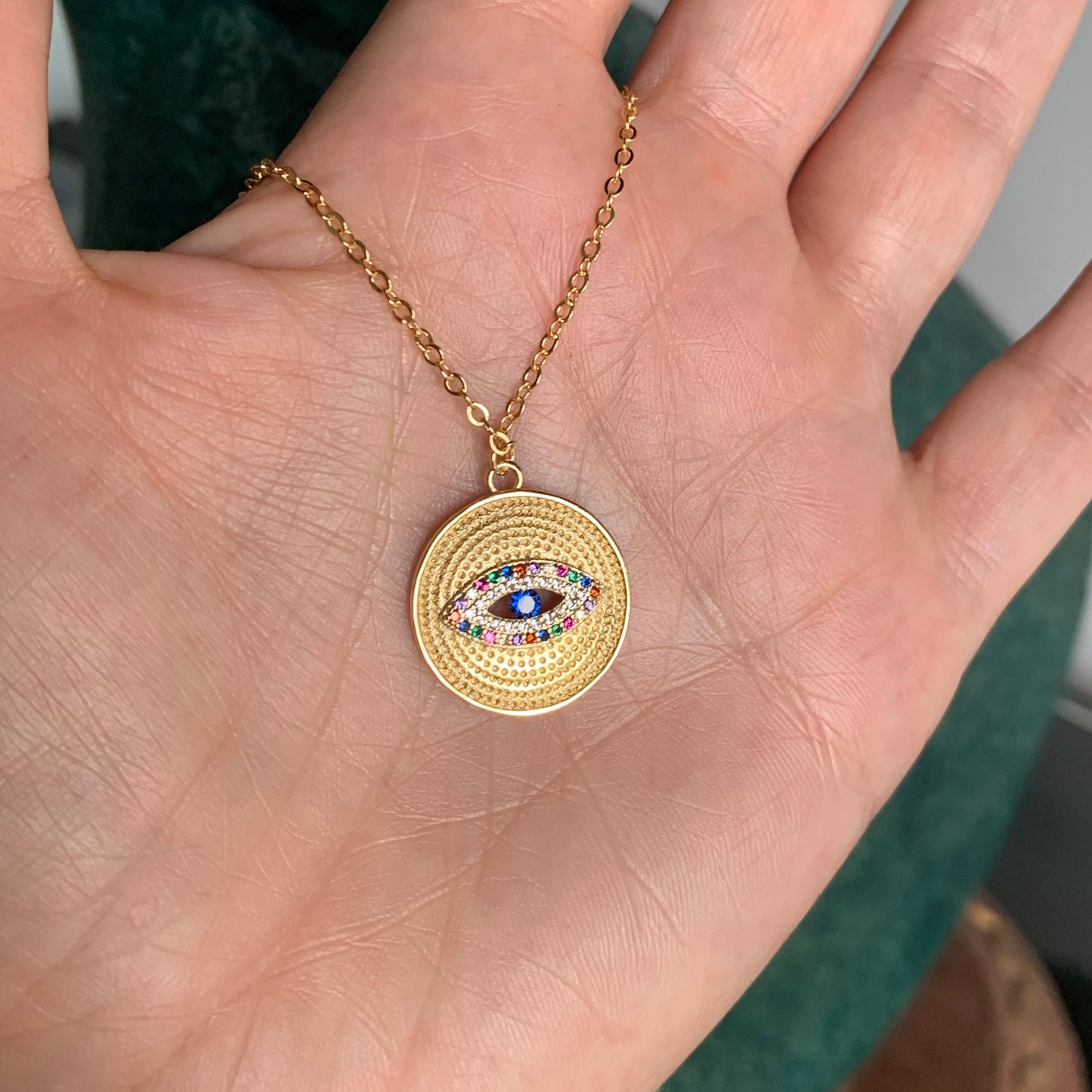 Cadenita CHOKER con PLACA y OJO de ZIRCONIAS