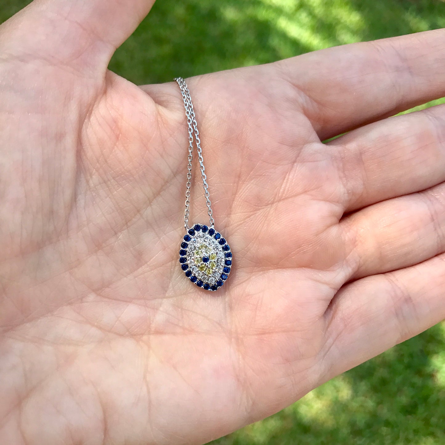 Cadenita de plata .925 con OJITO en 3D