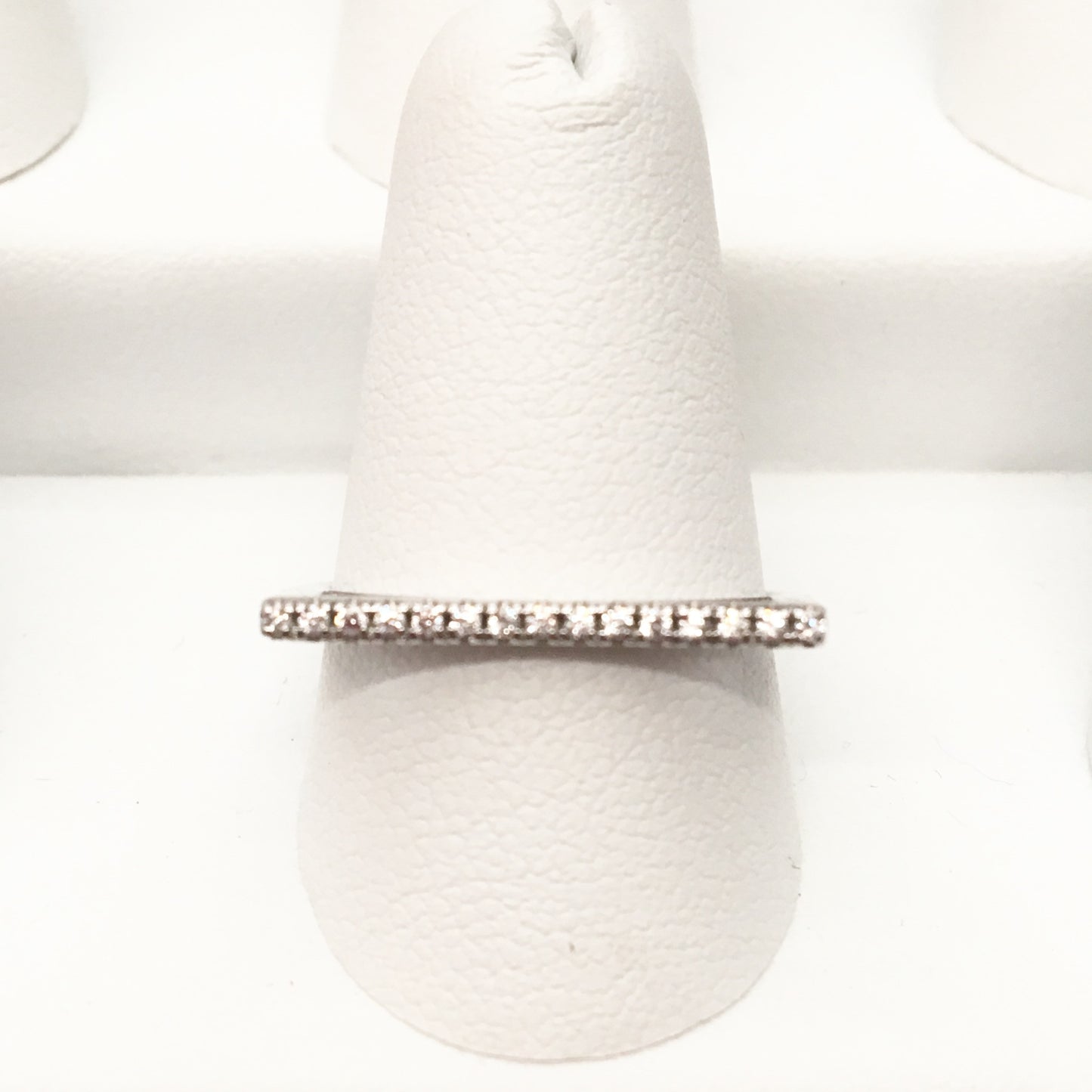 Anillo de plata PLANO con zirconias