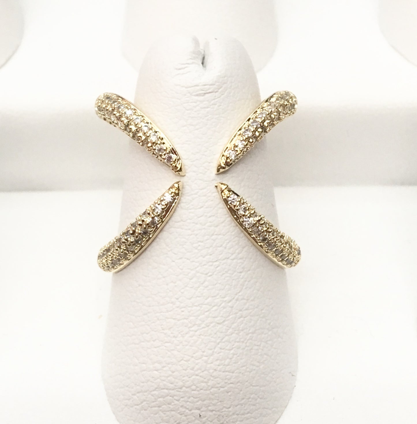 Anillo de plata DORADO con 4 PUNTAS con zirconias