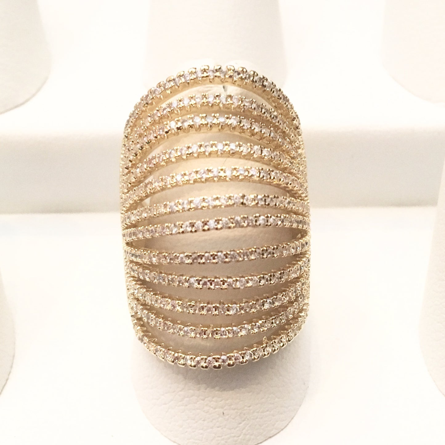 Anillo de plata DORADO con 12 ONDAS con zirconias