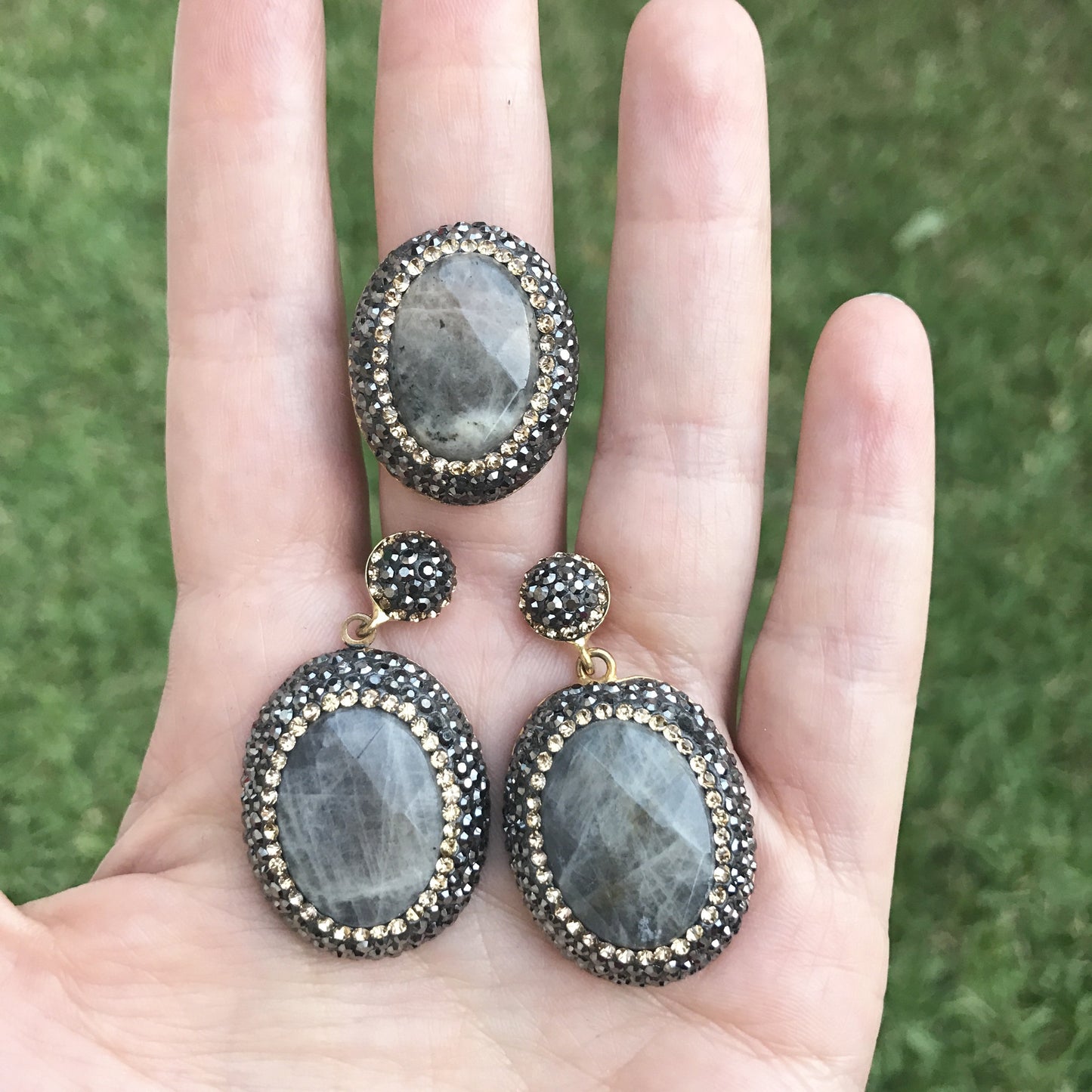 Juegos de ARETES y ANILLO de PIEDRA con CRISTALES