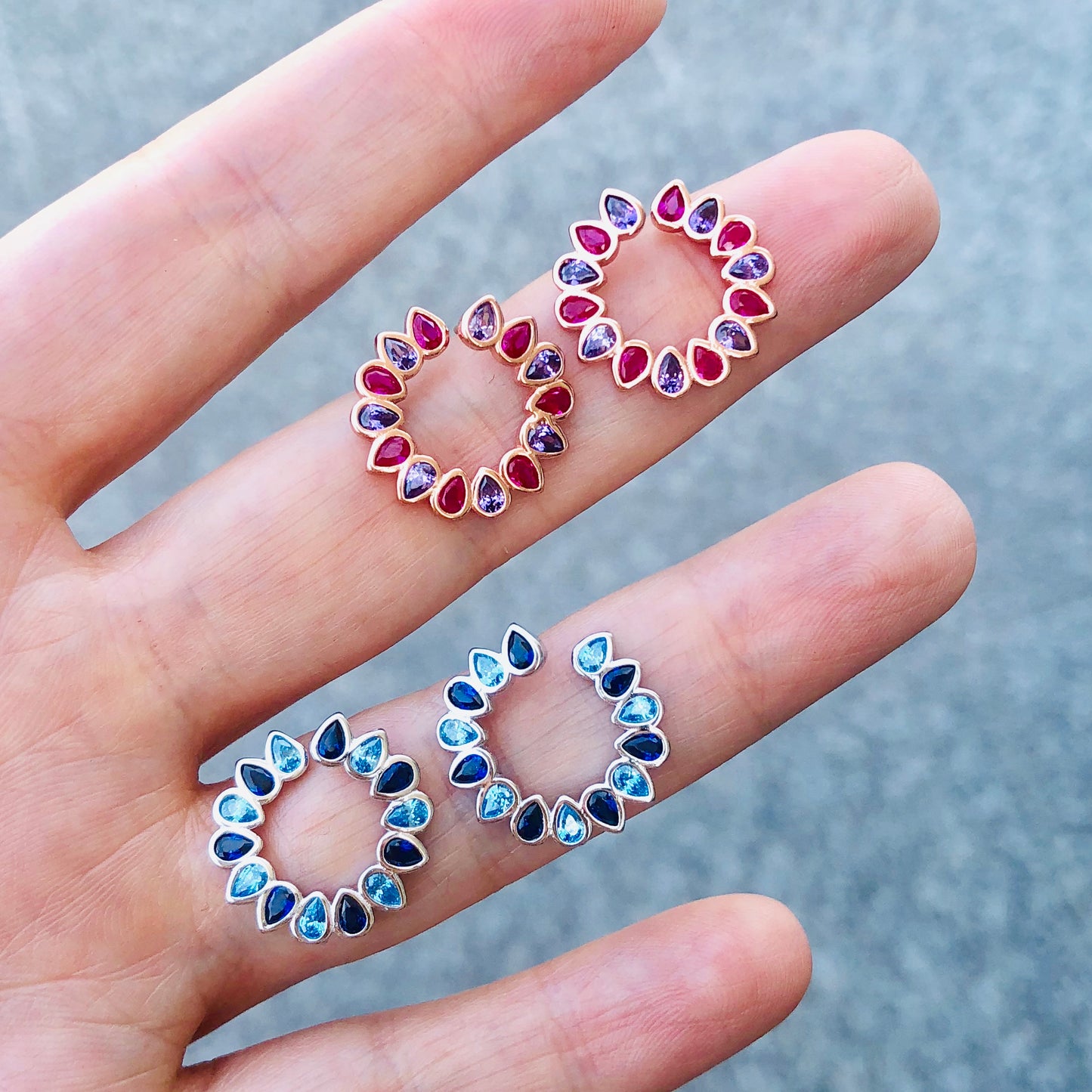 Aretes de PLATA redondos con ZIRCONIAS de colores de GOTITAS