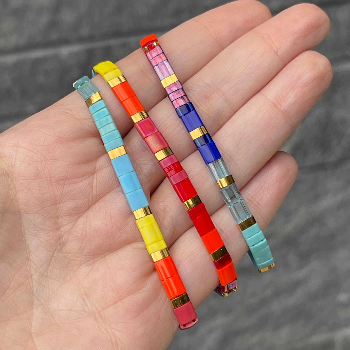 Pulseras ELASTICAS con colores rainbow