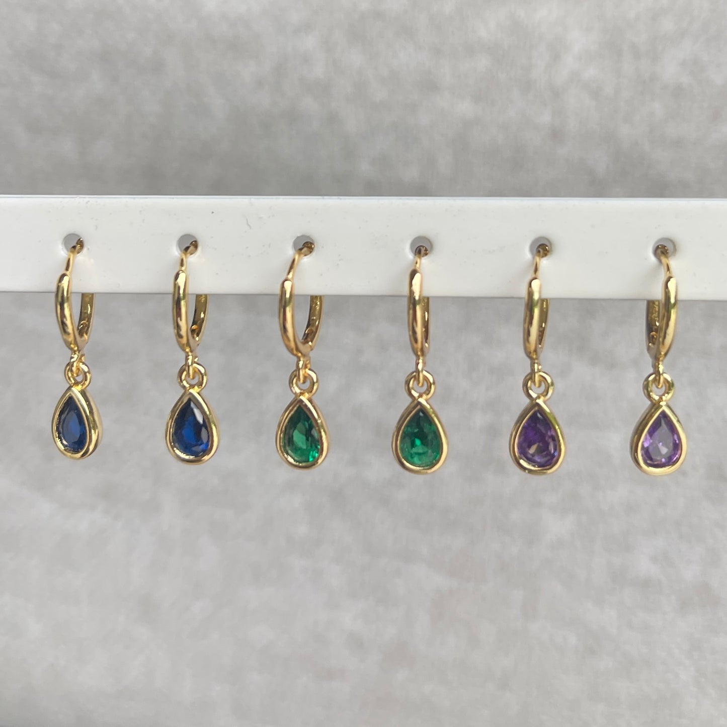 Arracadas de PLATA con dije GOTITA