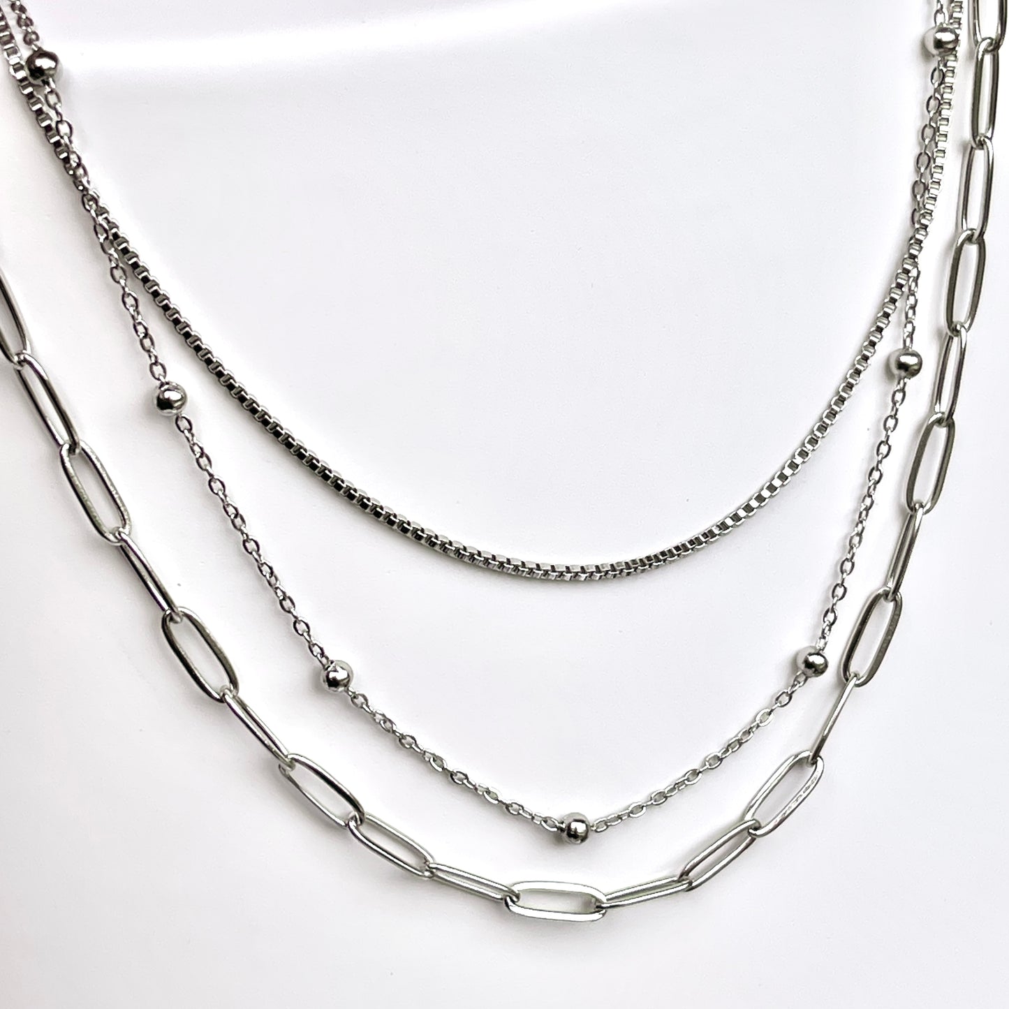 Collar TRIPLE de cadenas de acero inoxidable