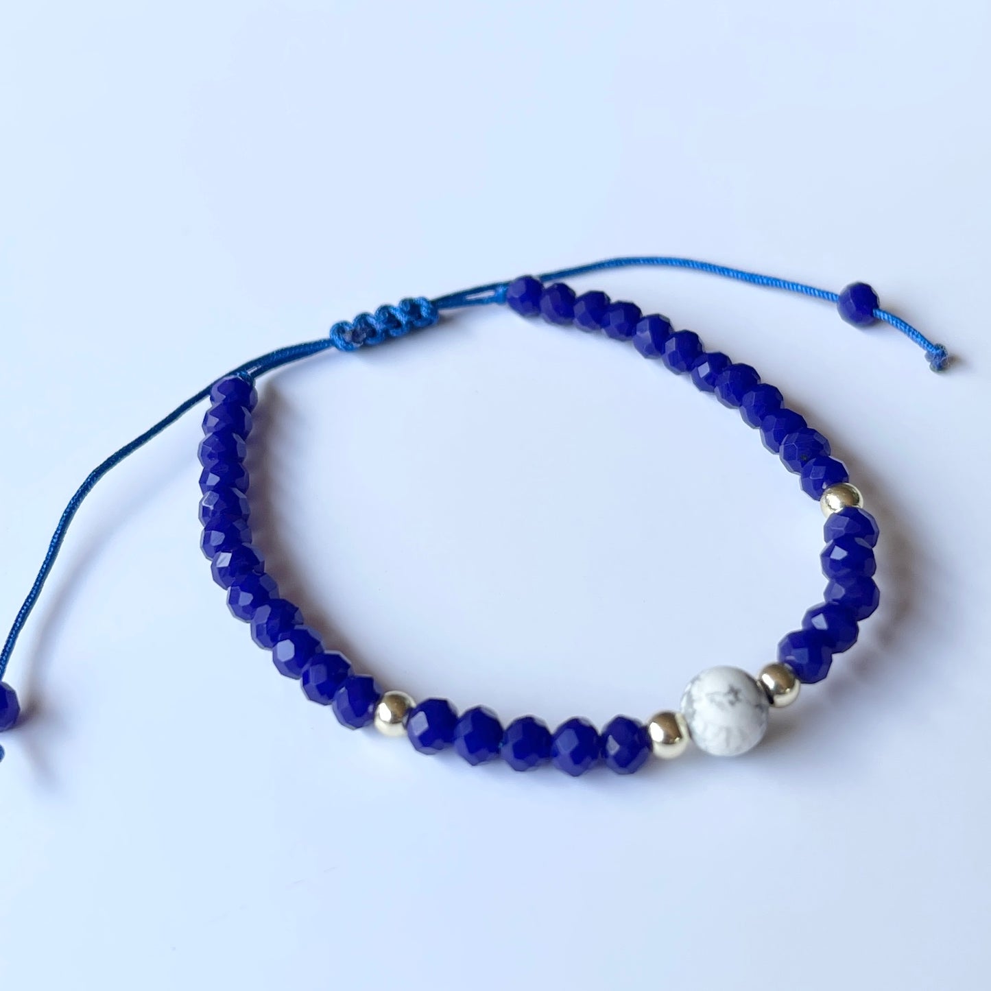 Pulseras ajustables con piedrita