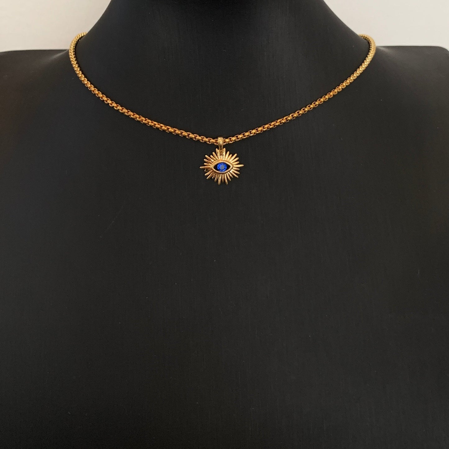 Choker de acero con SOL y OJITO de color