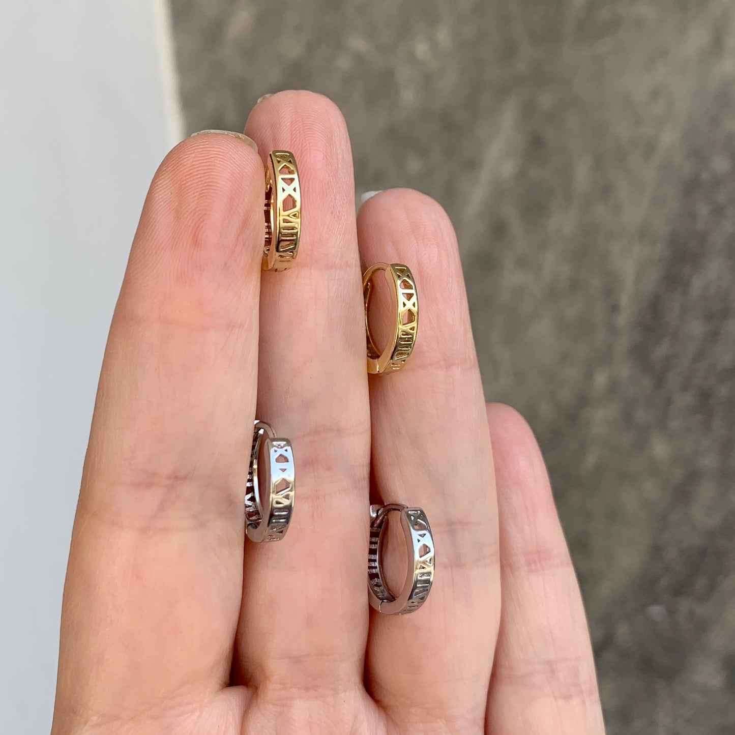 Arracadas de plata .925 con NUMEROS ROMANOS