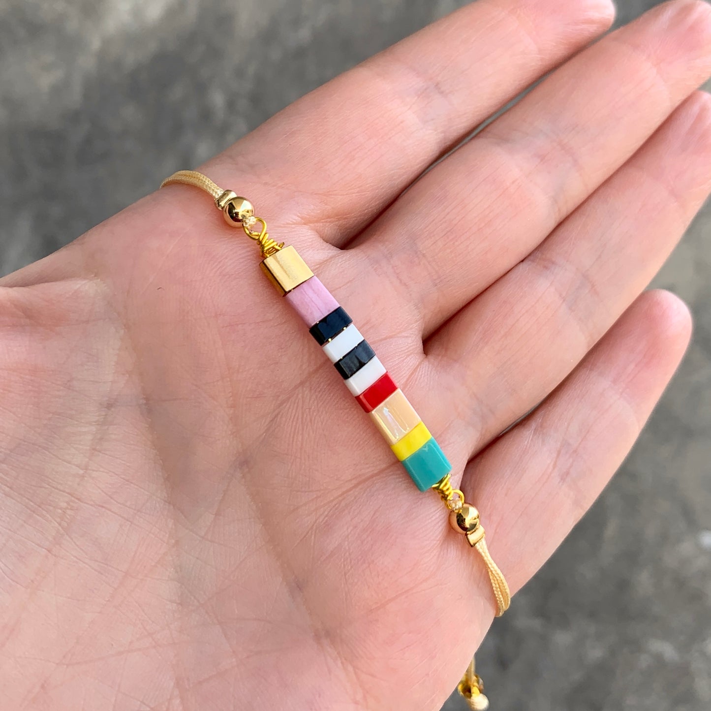 Pulseras AJUSTABLES de Diferentes Estilos