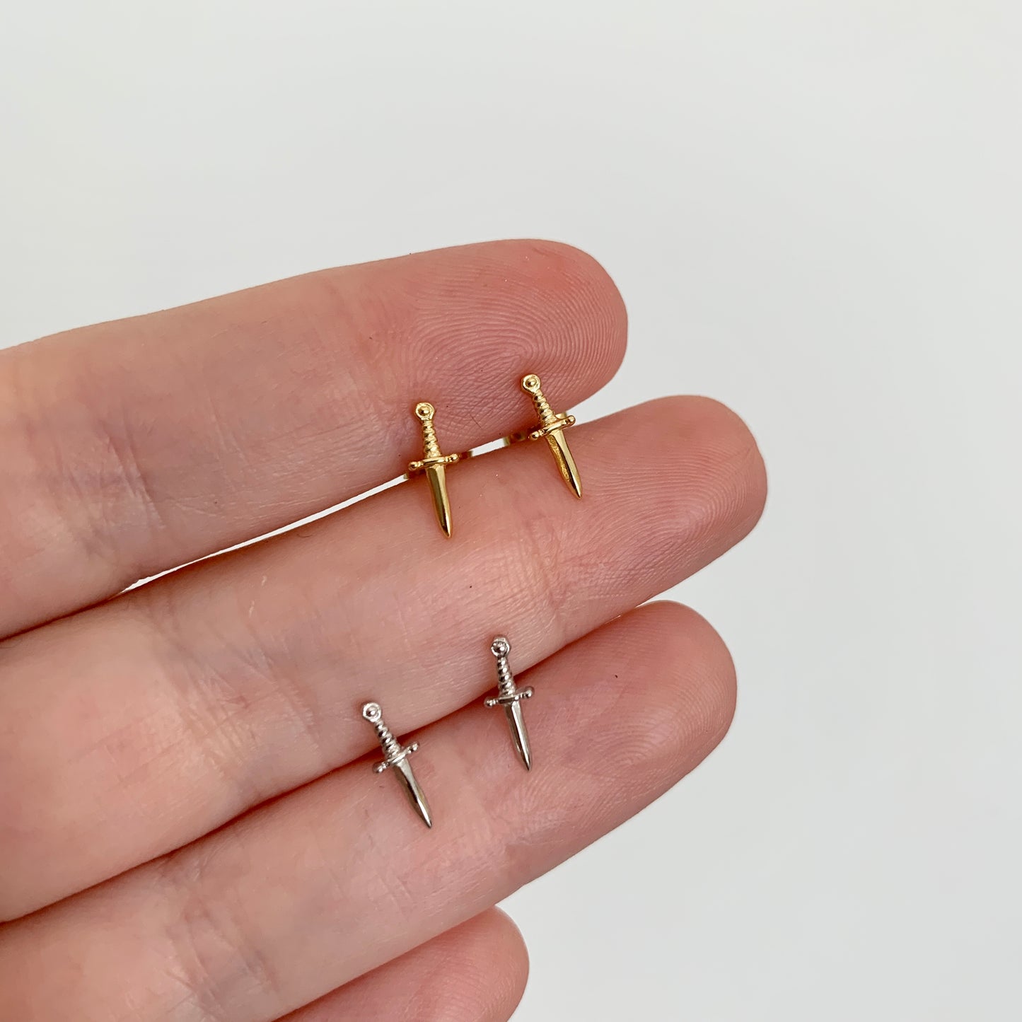 Aretes de PLATA de ESPADA