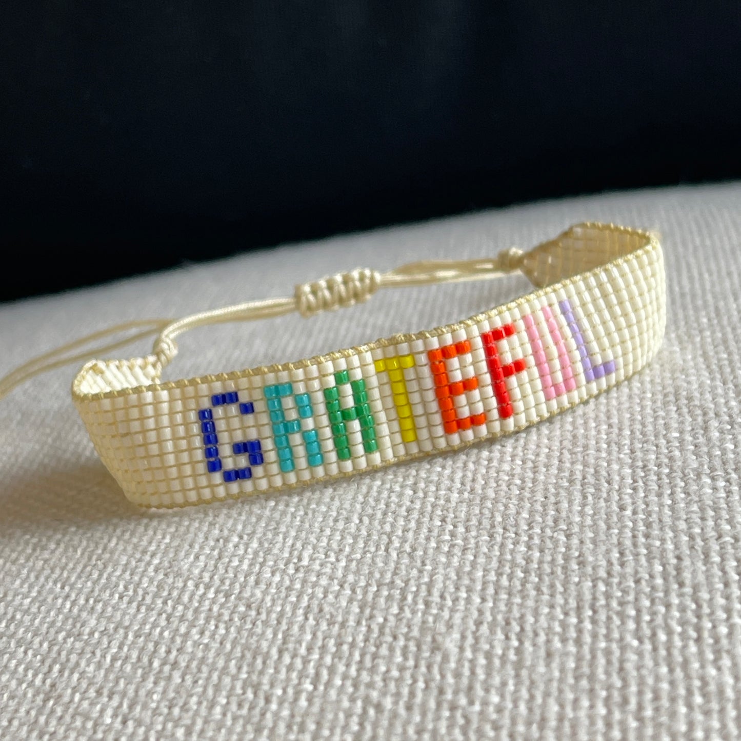 Pulseras ajustables CORAZONES y GRATEFUL
