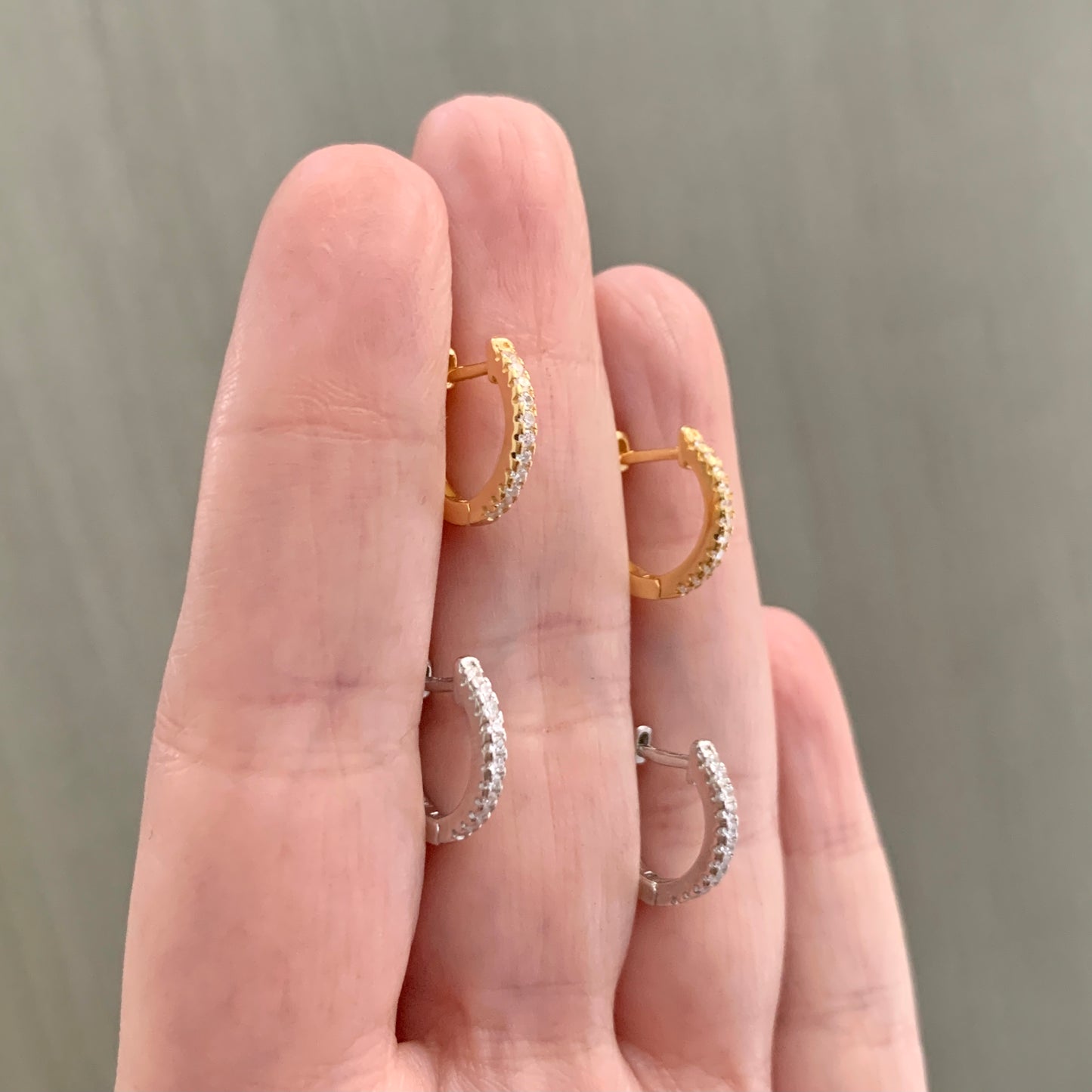 Arracadas CHICAS de plata con ZIRCONIAS