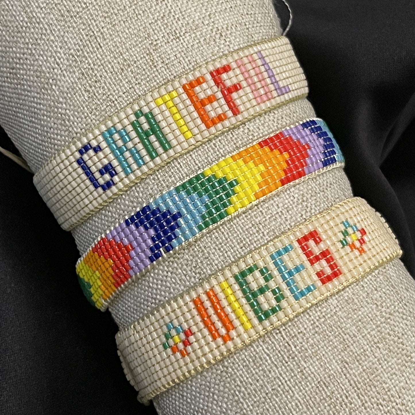 Pulseras DE COLORES ajustables