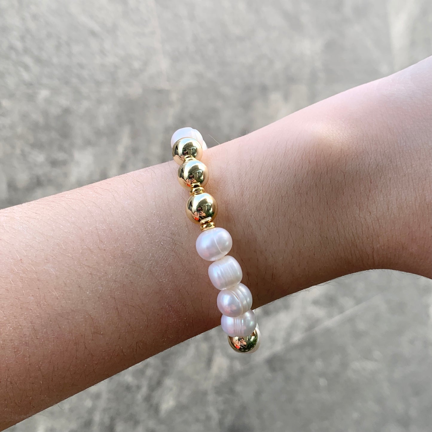 Pulsera elástica con PERLAS