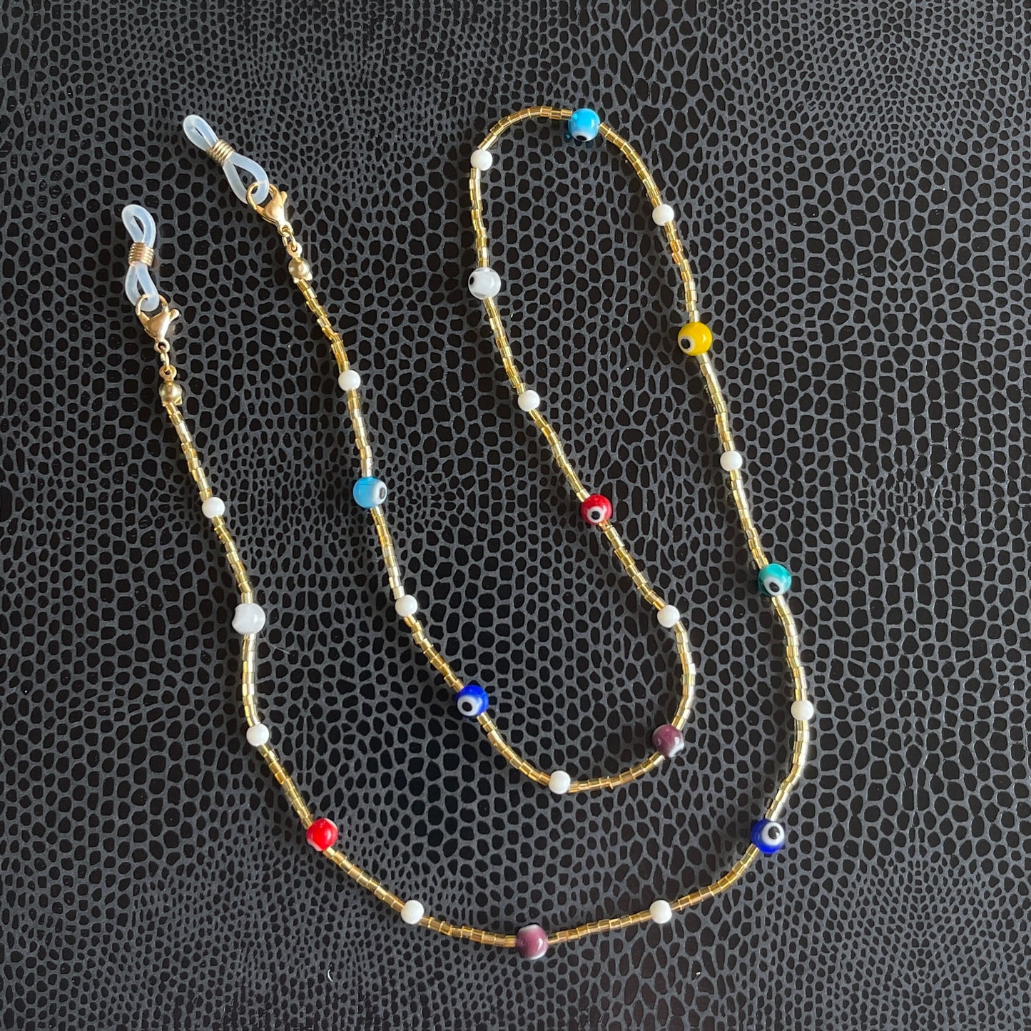 Cadena para lentes o cubrebocas con OJITOS