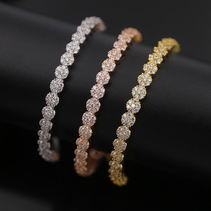 Pulsera Ajustable con ZIRCONIAS con forma de FLOR