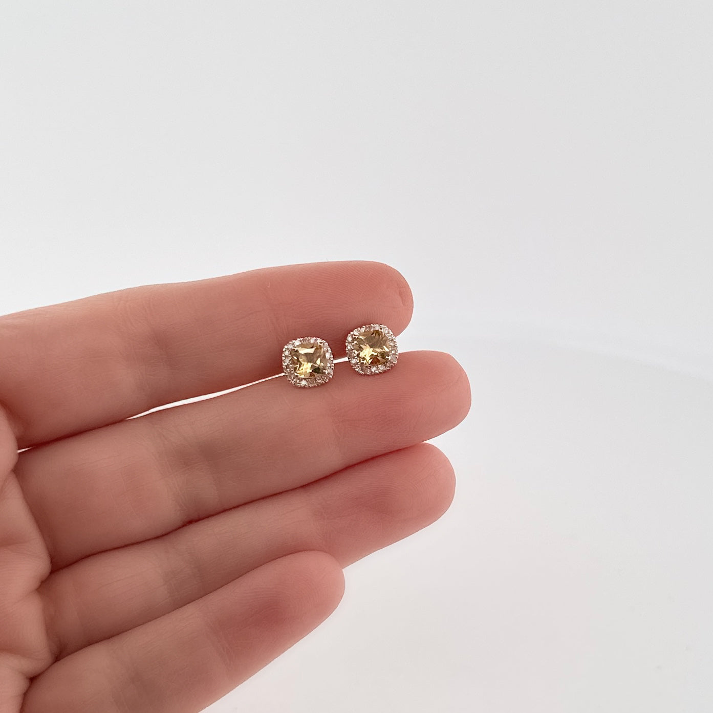 Aretes de ORO con Citrina y Diamantes