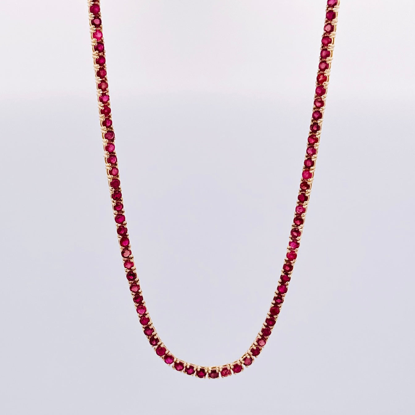 Gargantilla de ORO con RUBIES