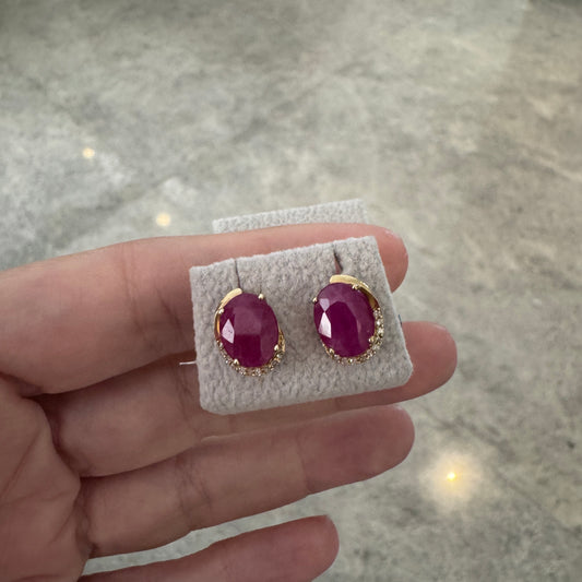 Aretes de ORO amarillo con Rubies y diamantes $490 dlls