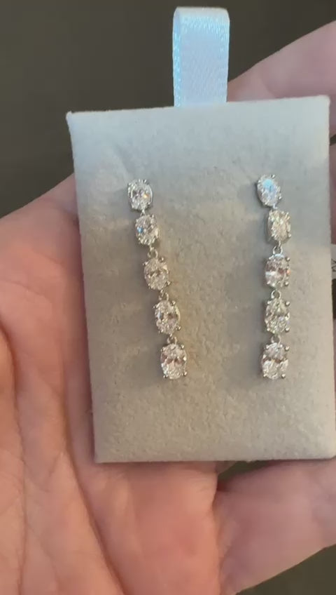 Aretes de ORO con diamantes de Laboratorio OVALADOS $1,280 dlls