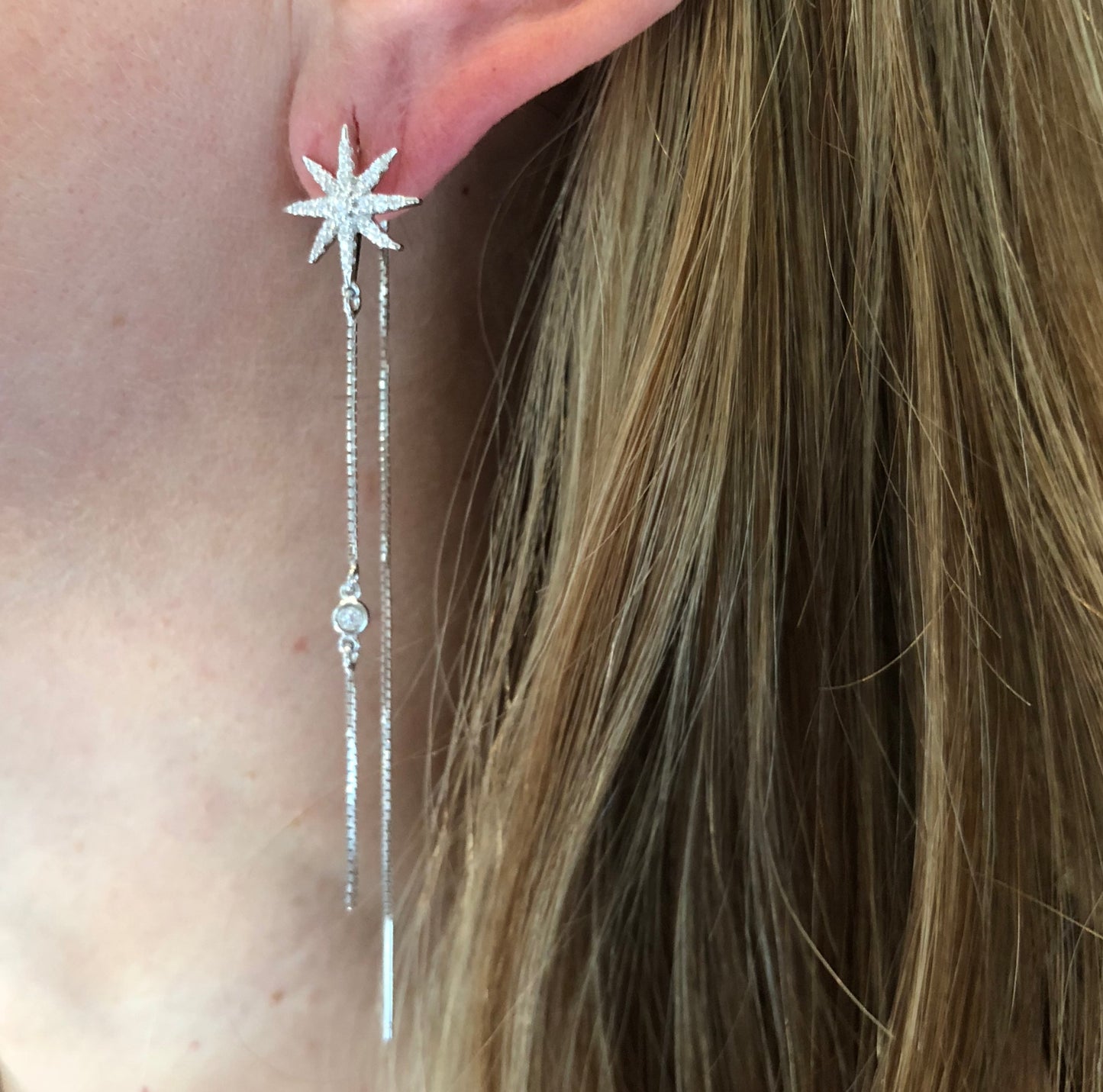 Arete de plata .925 de CADENITA con ESTRELLA con ZIRCONIAS
