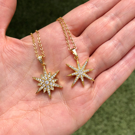 Cadenita DORADA con DIJE de ESTRELLA con ZIRCONIAS