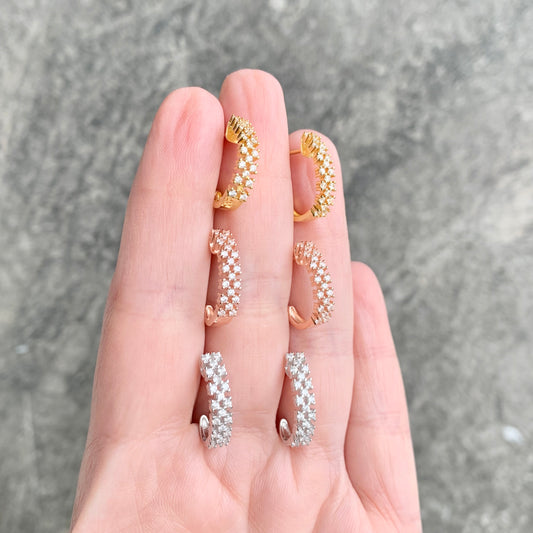 Arracada de plata con MINI ZIRCONIAS CUADRADAS