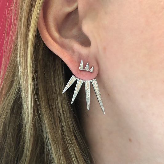 Arete de PLATA ear jacket con PICOS (H.Stern)