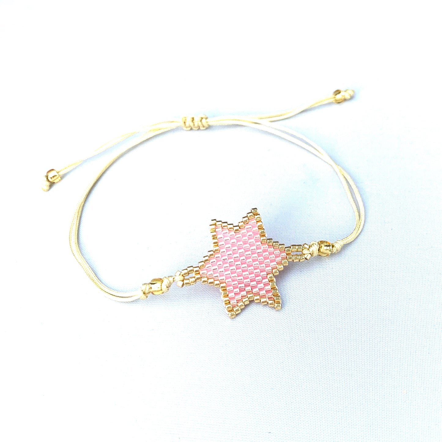Pulseras Ajustables de Diferentes Estilos