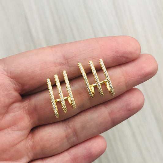 Aretes de PLATA dorados de TRIPLE FILA cubiertos con ZIRCONIAS