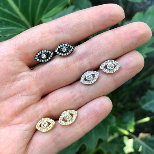 Arete (Broquel) de OJITO y ZIRCONIAS
