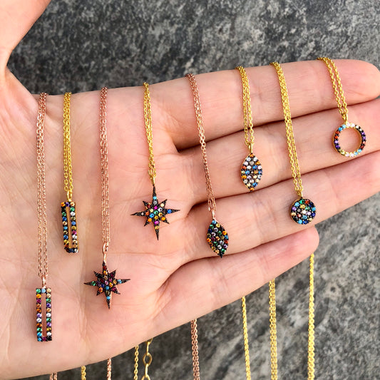 Cadenitas de PLATA con dijes de COLORES